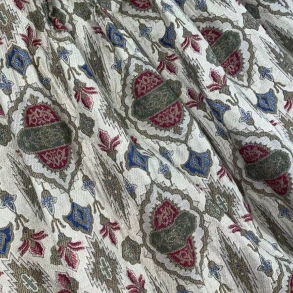 Pair of Stunning Tapestry Curtains Vintage Rug-Print Drapes 104 Long Tan Red 2 - Picture 5 of 6